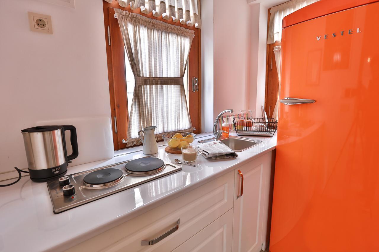 Flats Company -Mujgan Apartment Istanbul Exterior photo