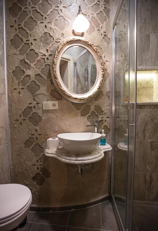 Flats Company -Mujgan Apartment Istanbul Exterior photo