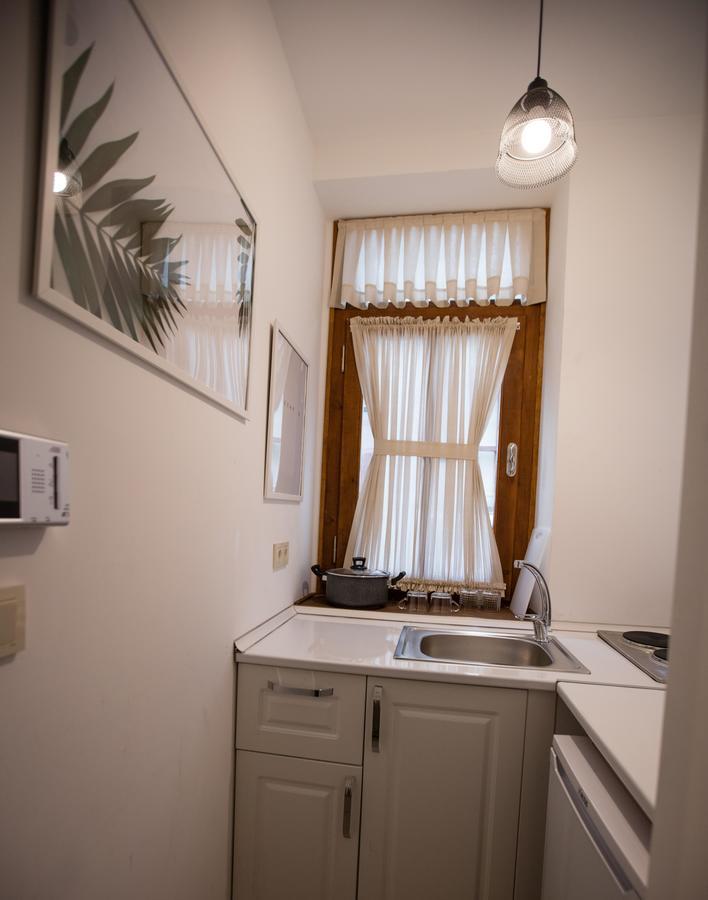 Flats Company -Mujgan Apartment Istanbul Exterior photo